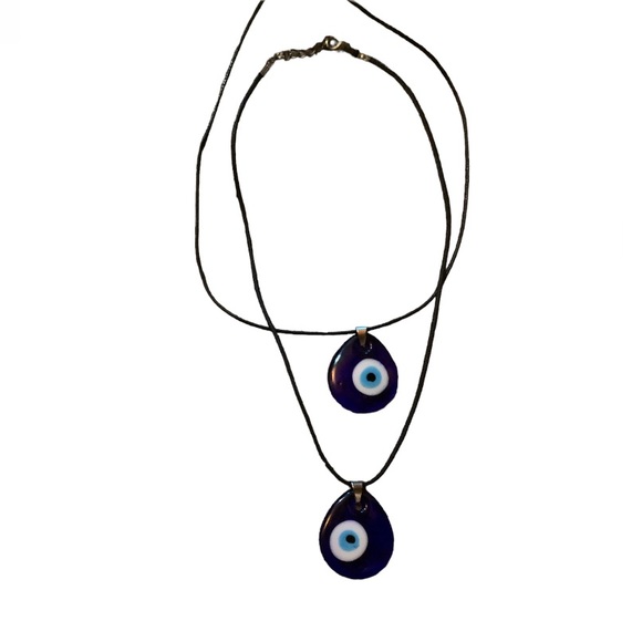 2X Evil Eye Pendants - Picture 2 of 2